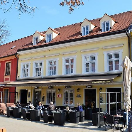 Flex Selfcheckins - Zagreb - Hostel - 8 Rooms - City Centre 외부 사진