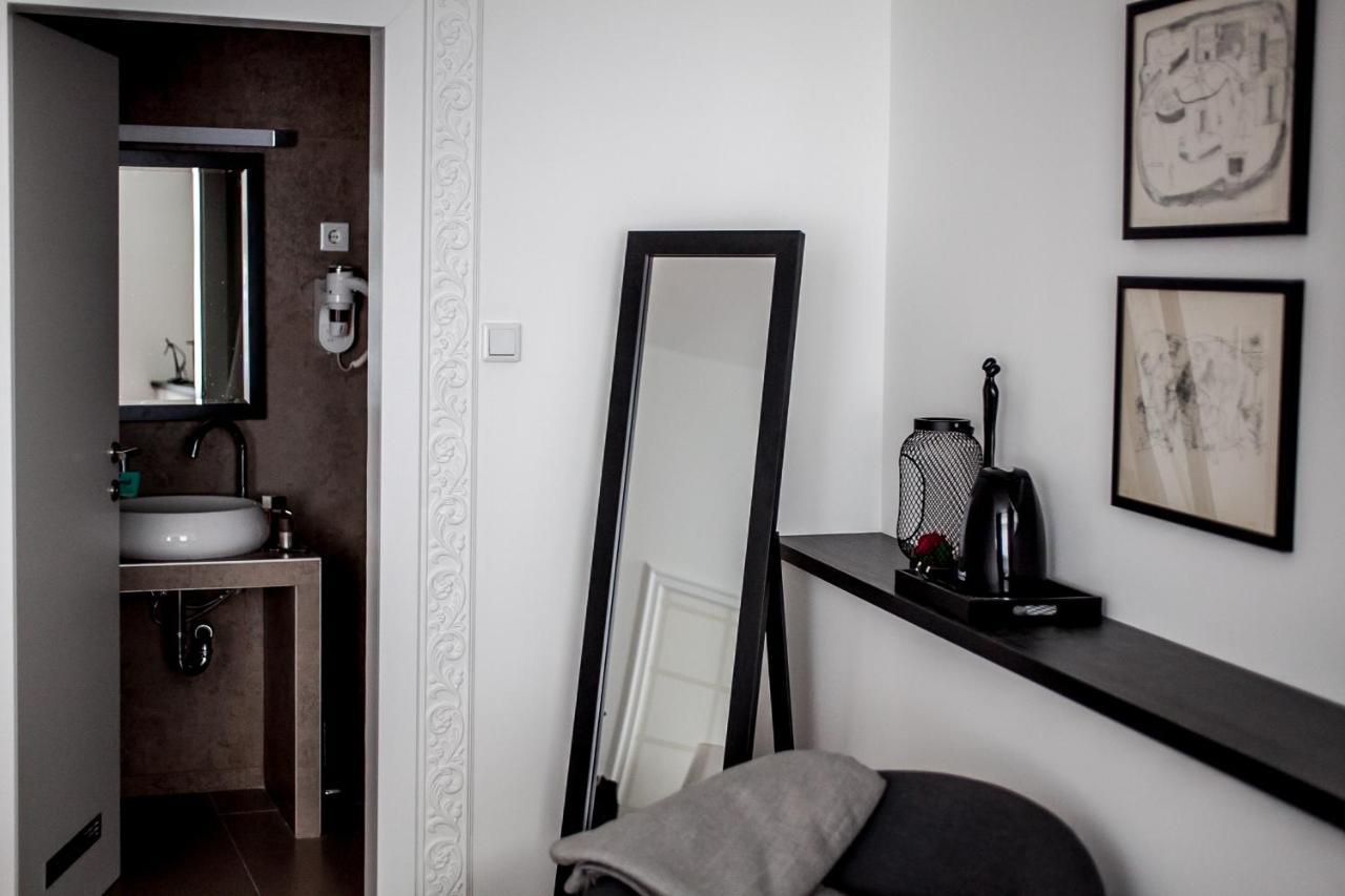 Flex Selfcheckins - Zagreb - Hostel - 8 Rooms - City Centre 외부 사진