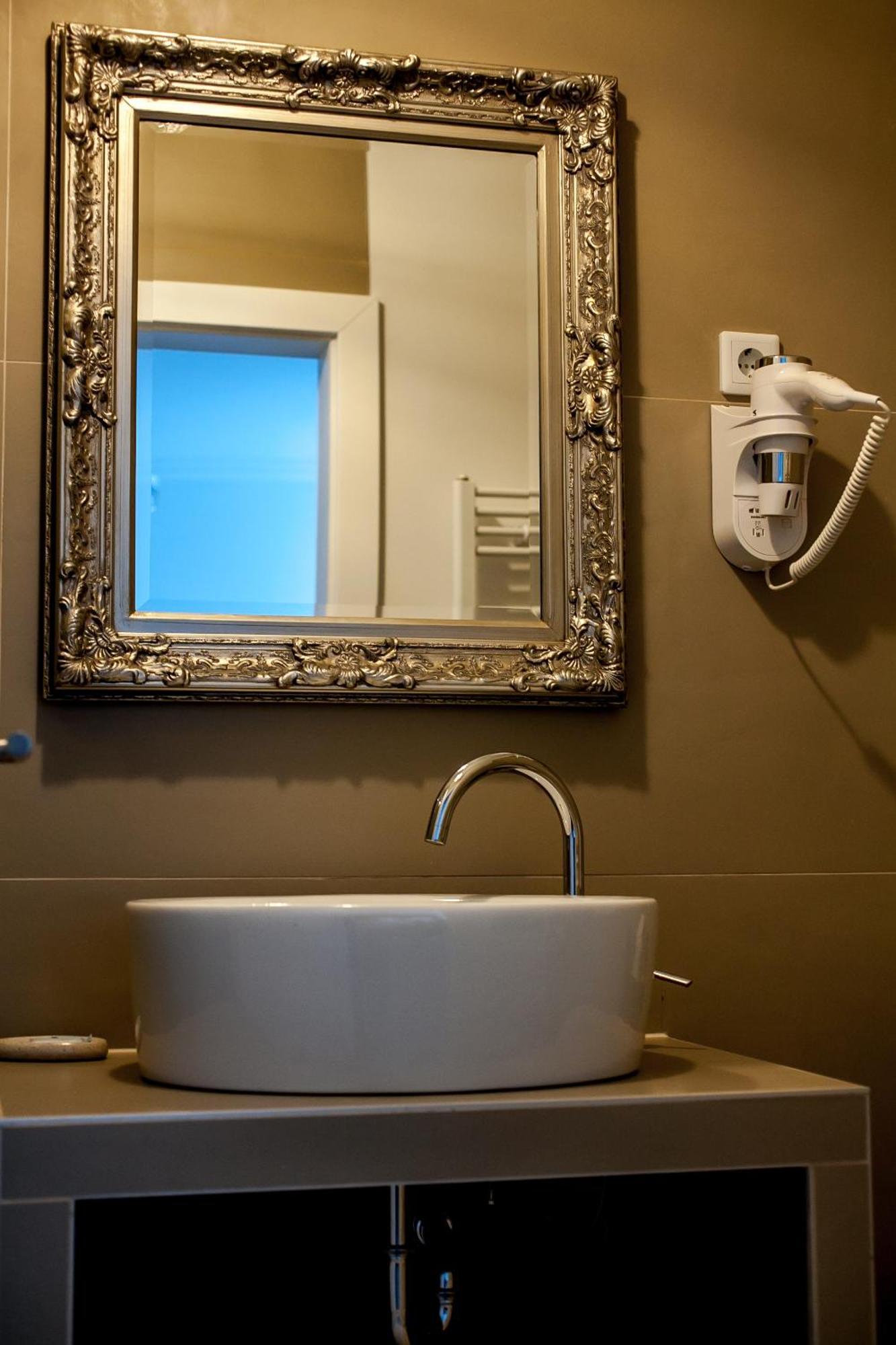 Flex Selfcheckins - Zagreb - Hostel - 8 Rooms - City Centre 외부 사진
