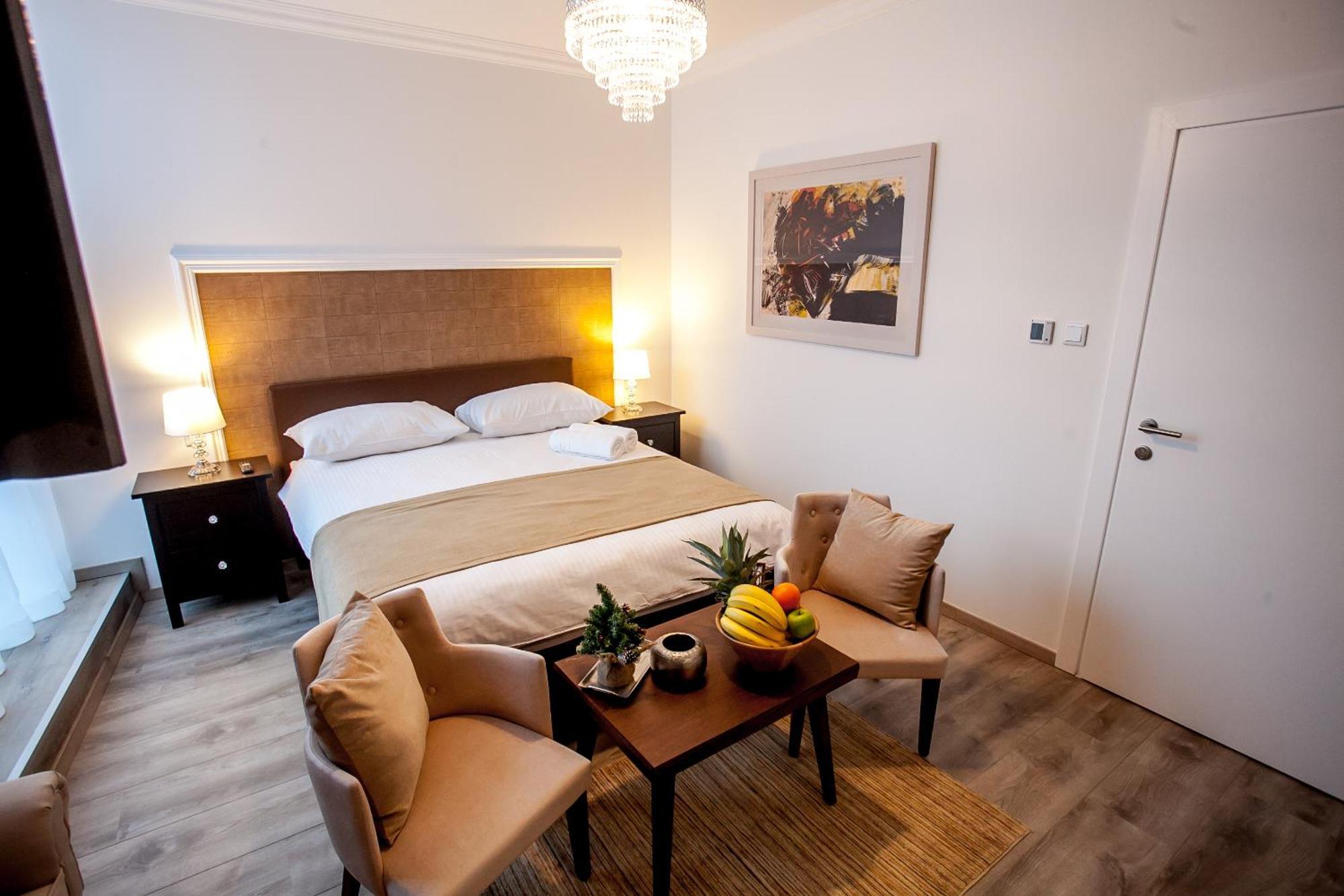 Flex Selfcheckins - Zagreb - Hostel - 8 Rooms - City Centre 외부 사진