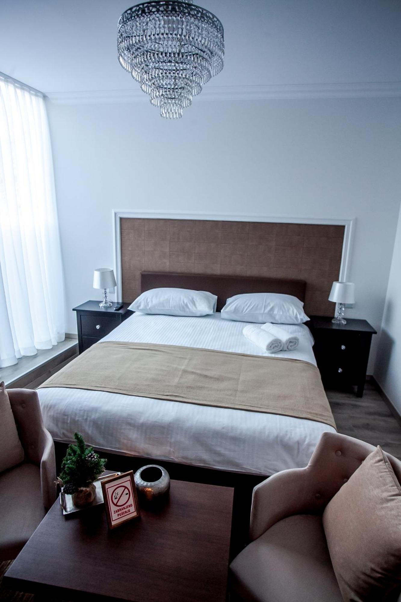 Flex Selfcheckins - Zagreb - Hostel - 8 Rooms - City Centre 외부 사진