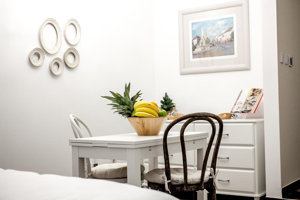 Flex Selfcheckins - Zagreb - Hostel - 8 Rooms - City Centre 외부 사진
