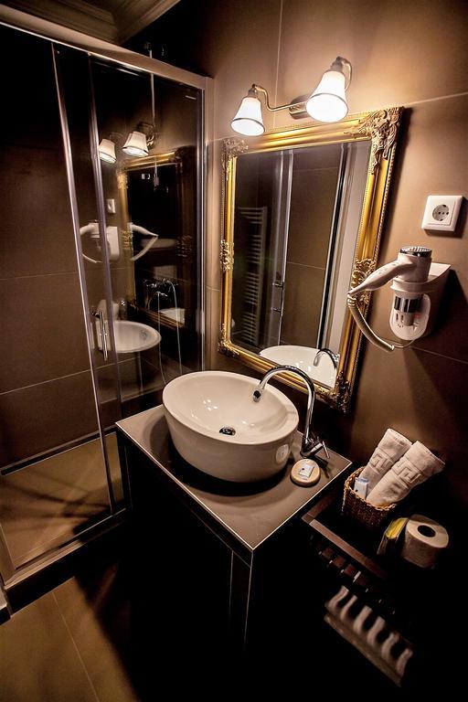 Flex Selfcheckins - Zagreb - Hostel - 8 Rooms - City Centre 외부 사진