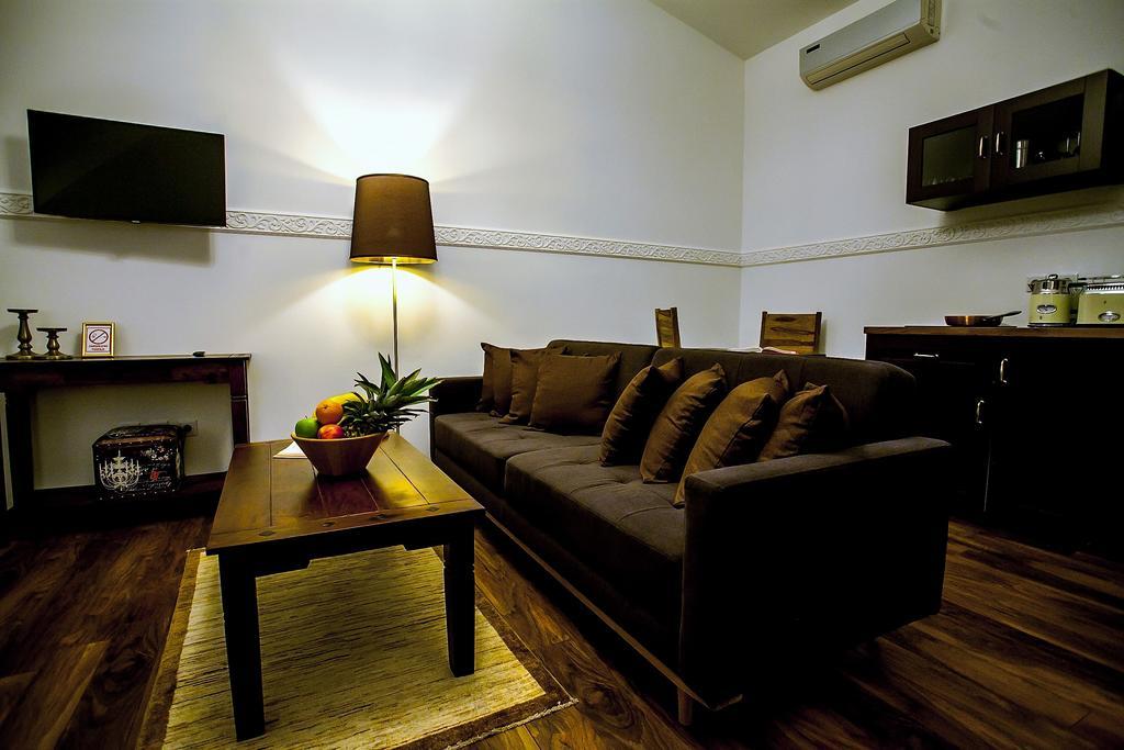 Flex Selfcheckins - Zagreb - Hostel - 8 Rooms - City Centre 외부 사진