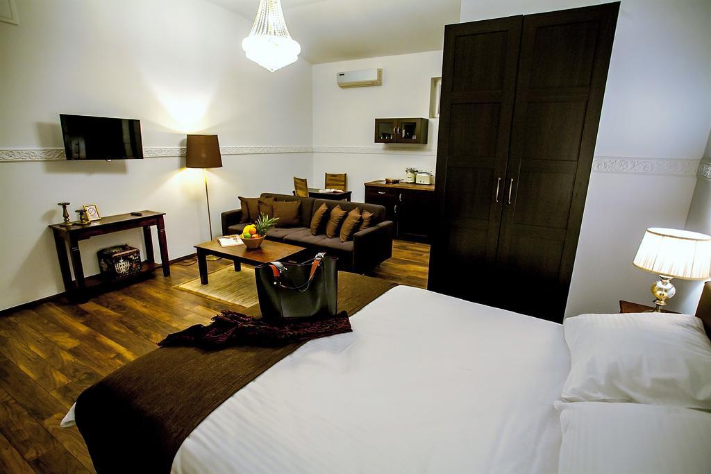 Flex Selfcheckins - Zagreb - Hostel - 8 Rooms - City Centre 외부 사진