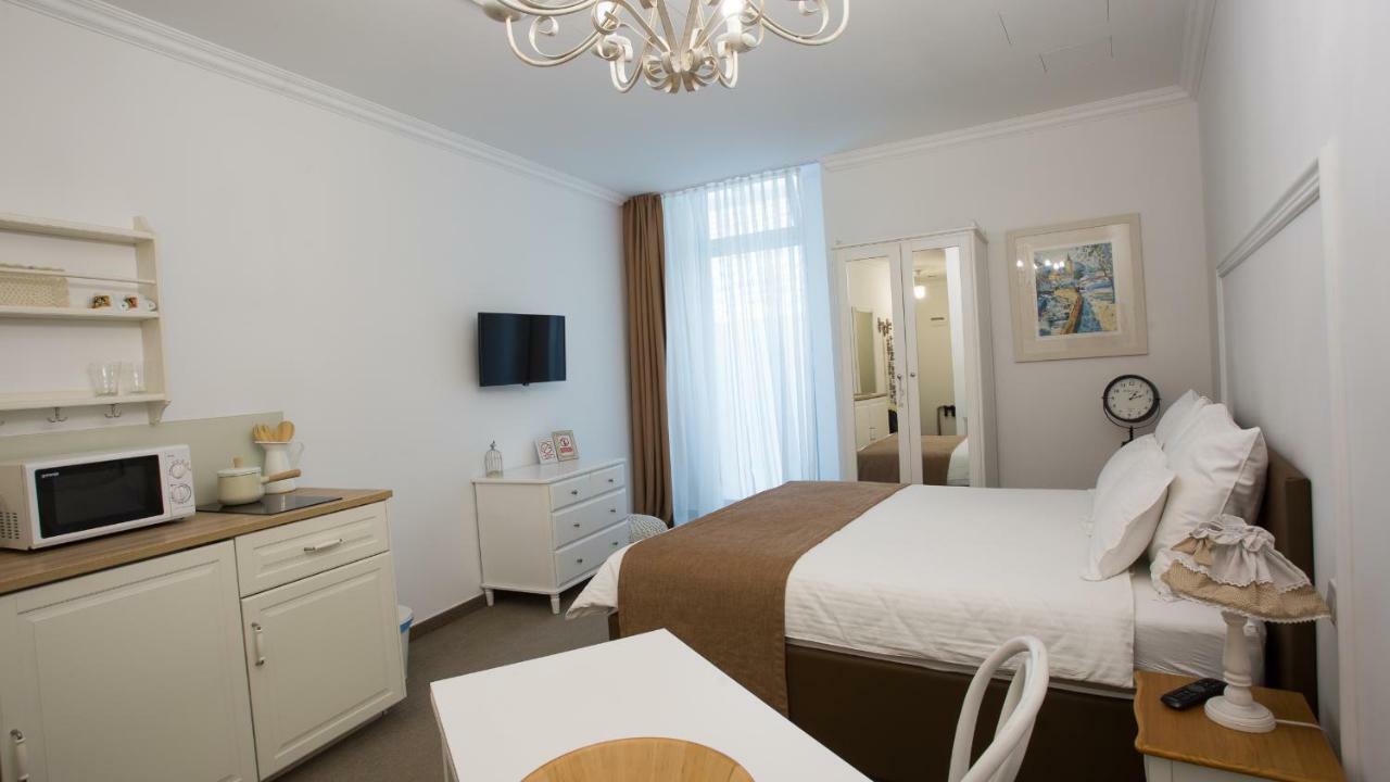 Flex Selfcheckins - Zagreb - Hostel - 8 Rooms - City Centre 외부 사진
